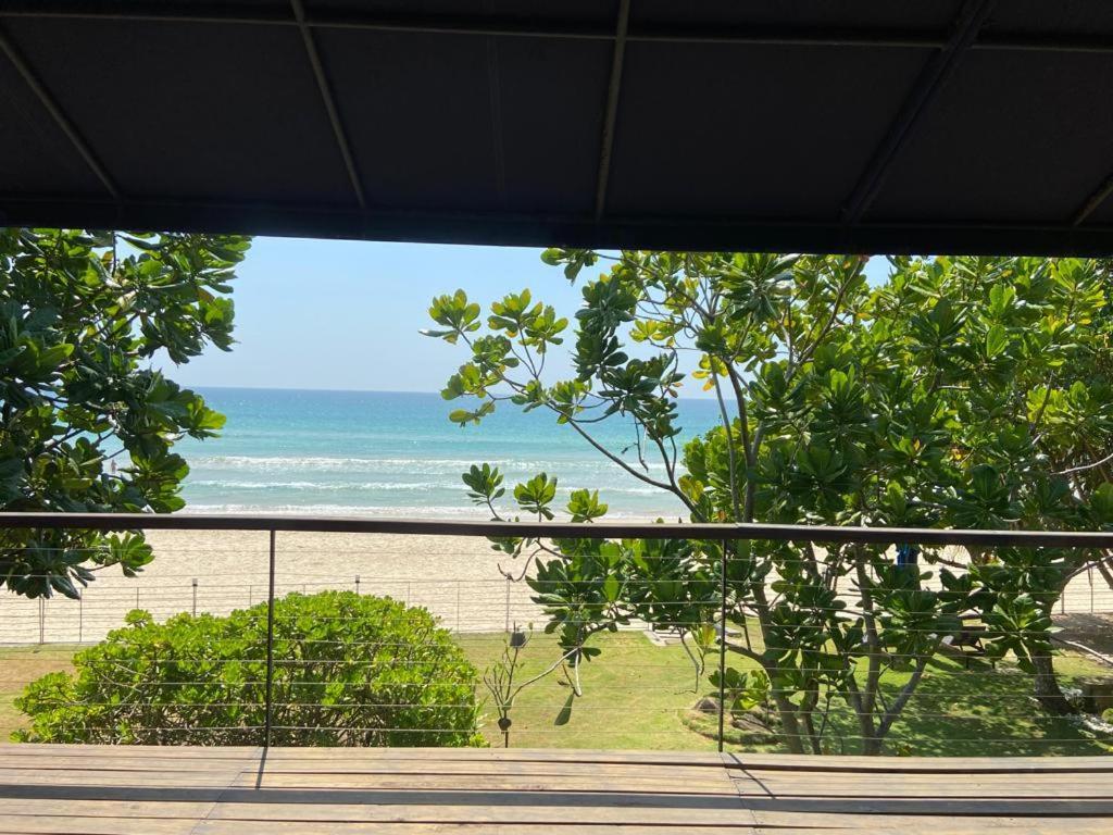Solas Surf Ahangama Buitenkant foto